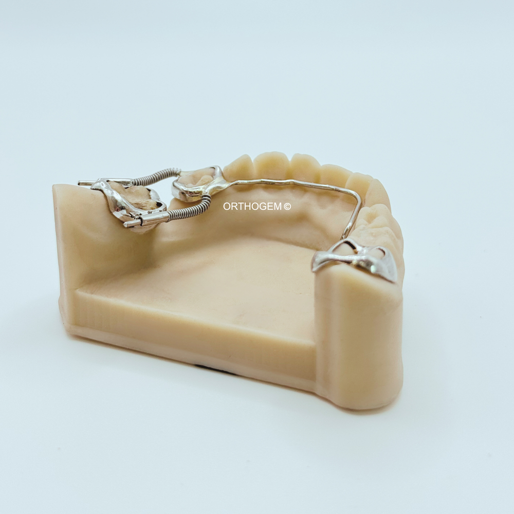 Distaleur fixe sur ressorts